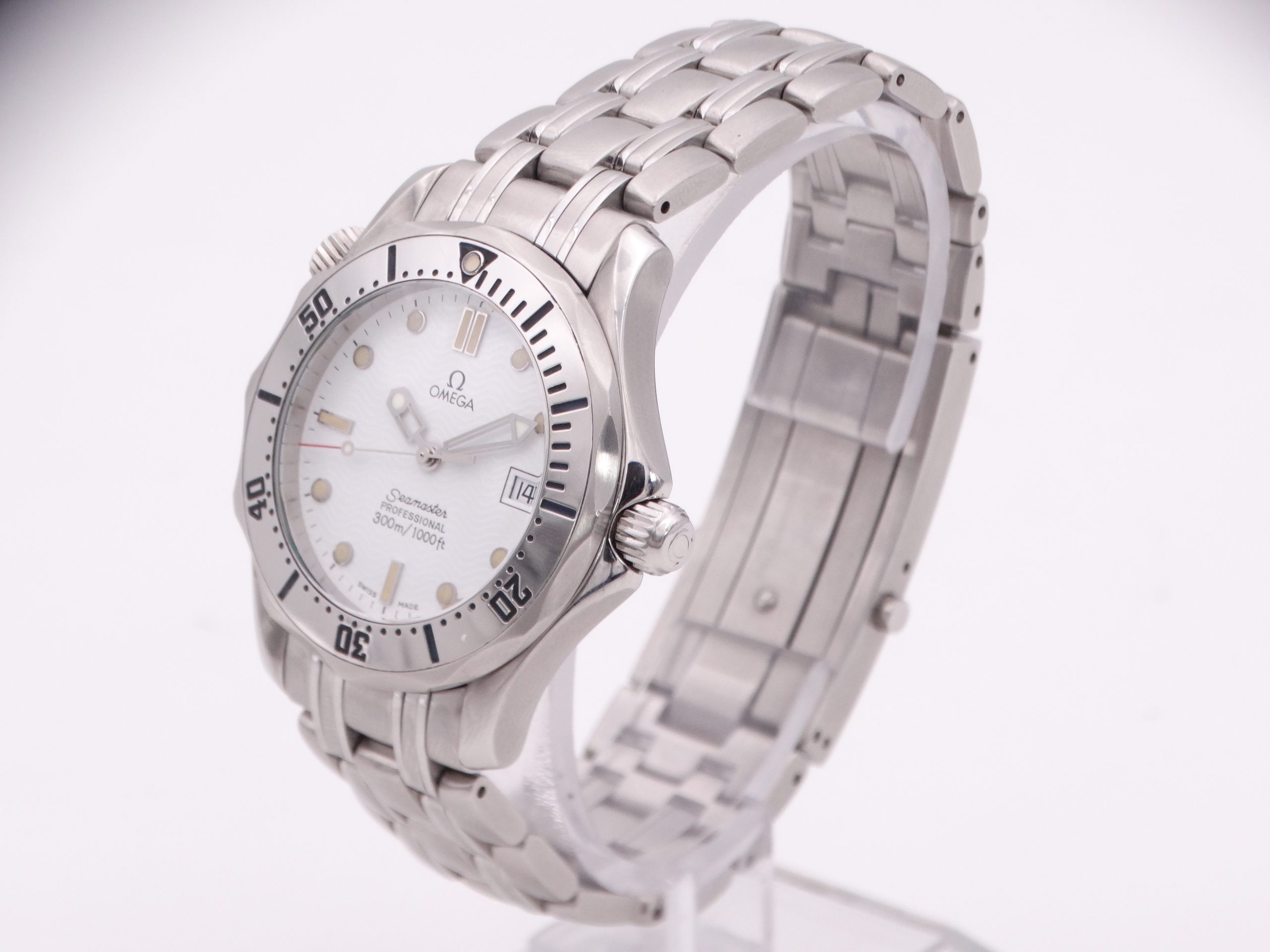 OMEGA Seamaster Diver 300 M Mid-Size - Imagen 4