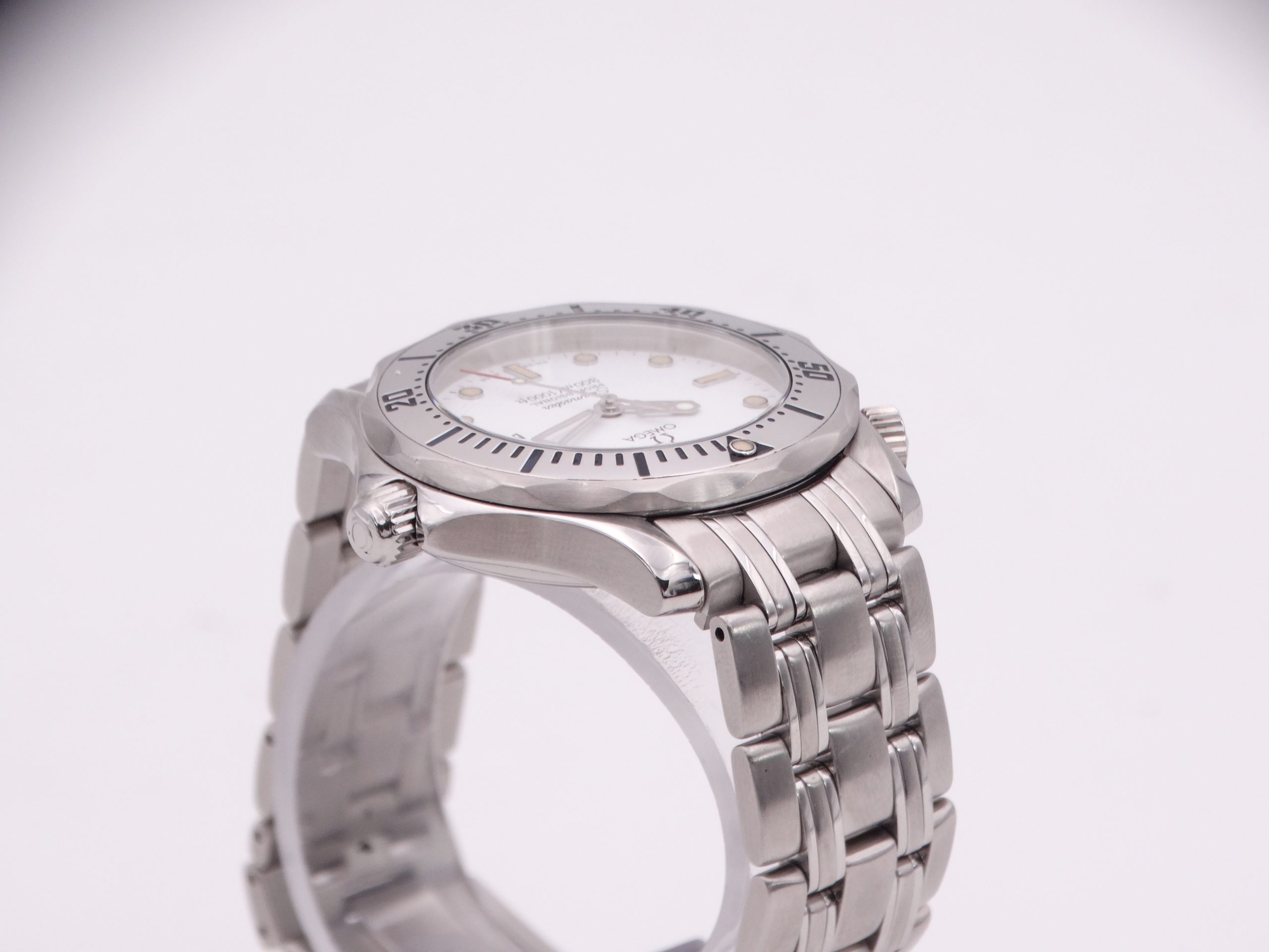 OMEGA Seamaster Diver 300 M Mid-Size - Imagen 11