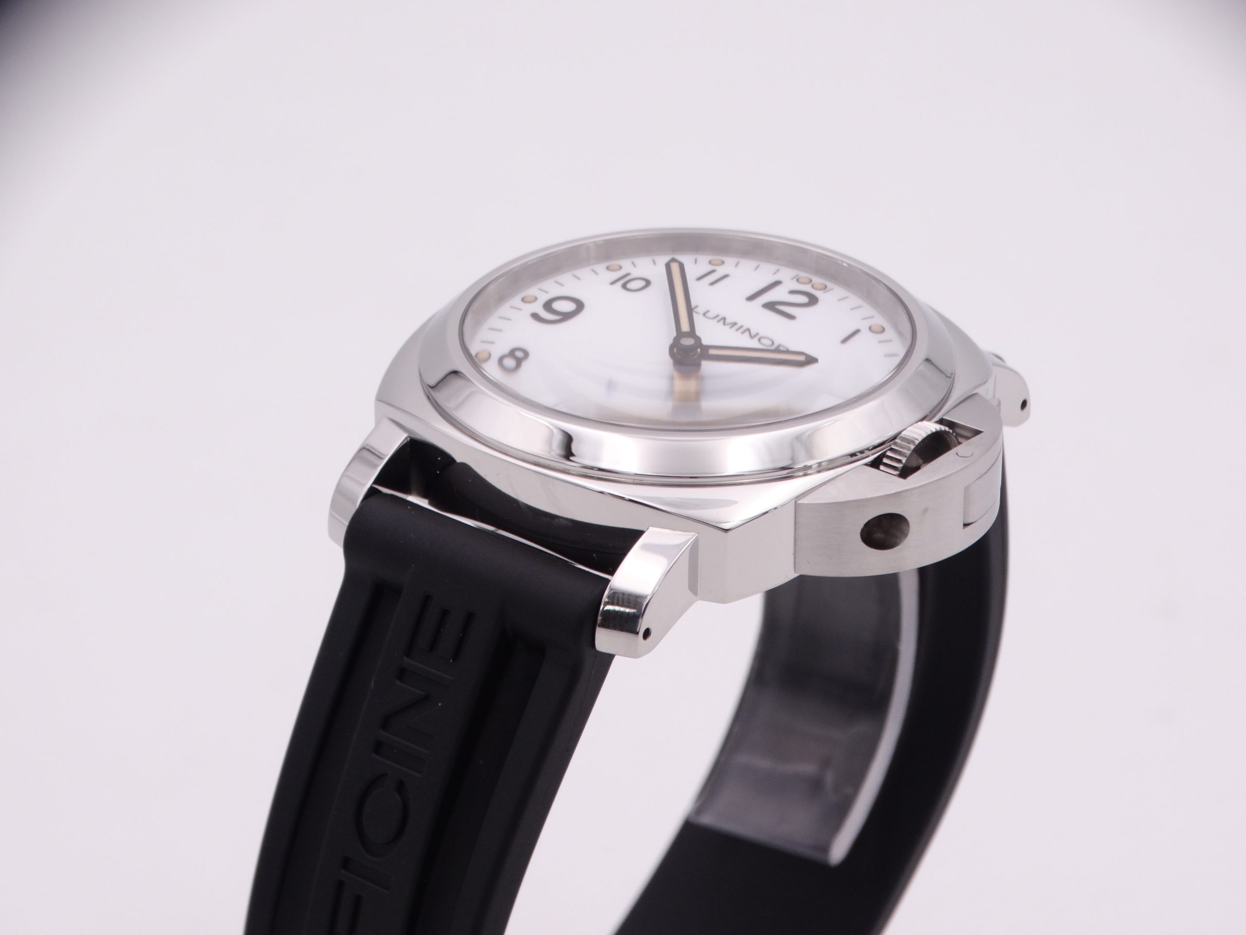 PANERAI Luminor Base Logo - Imagen 10