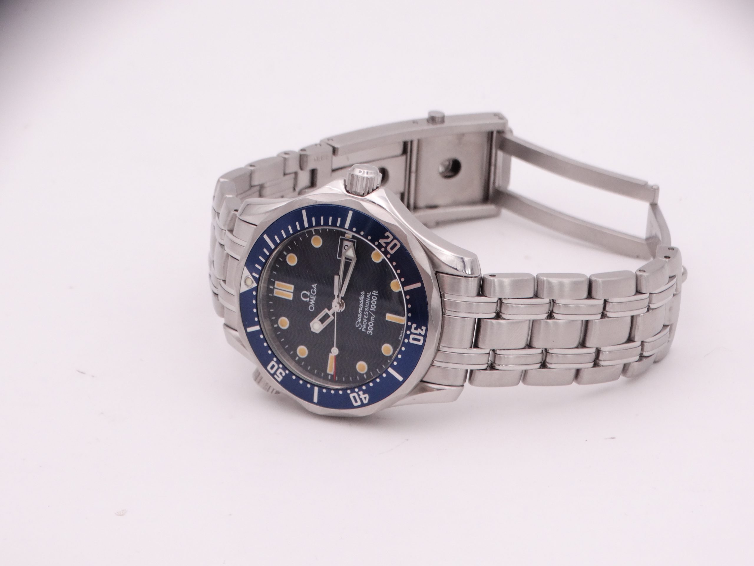 OMEGA Seamaster Diver 300 M Mid-Size - Imagen 17