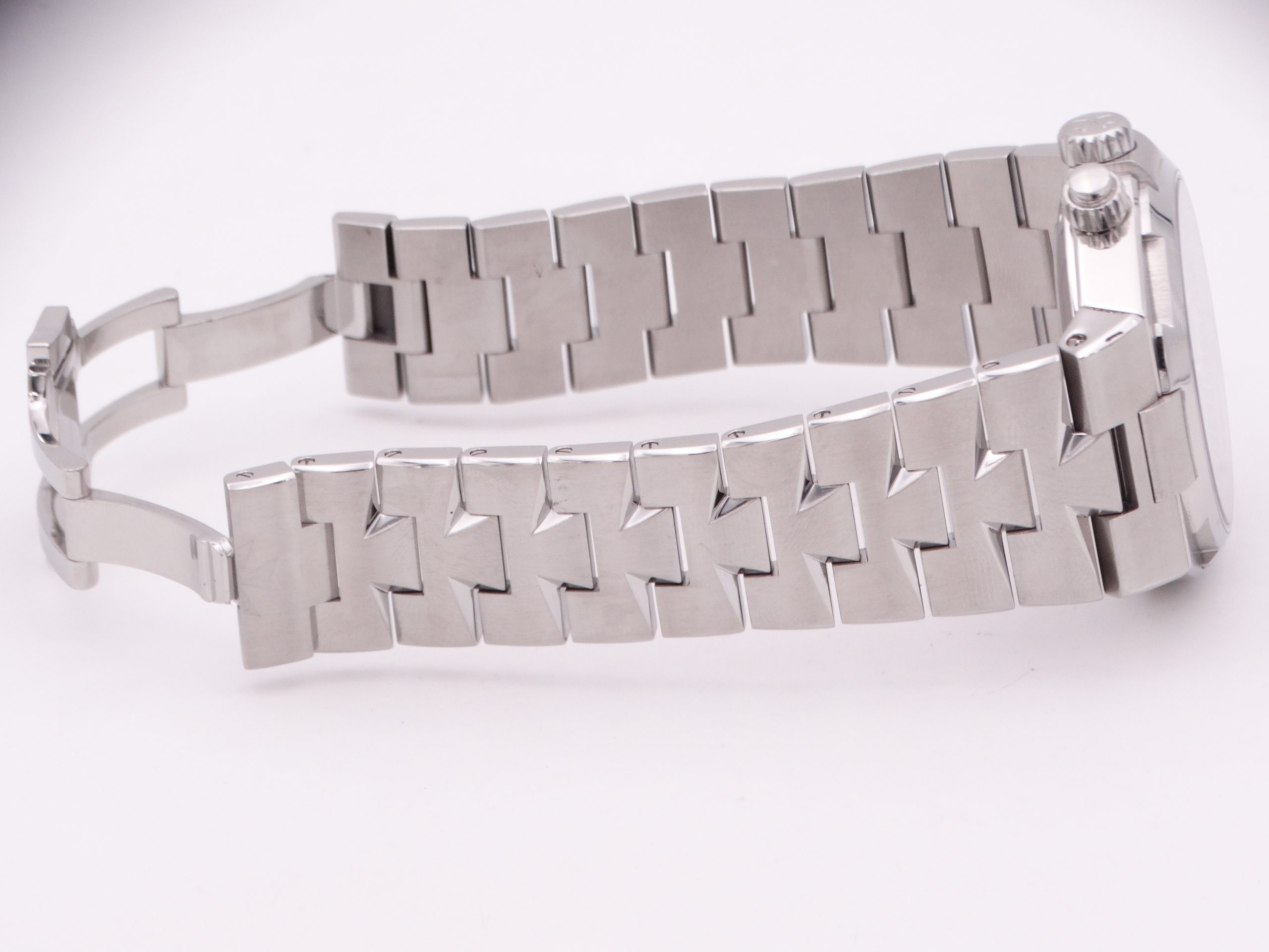 VACHERON CONSTANTIN Overseas Dual Time Power Reserve - Imagen 14
