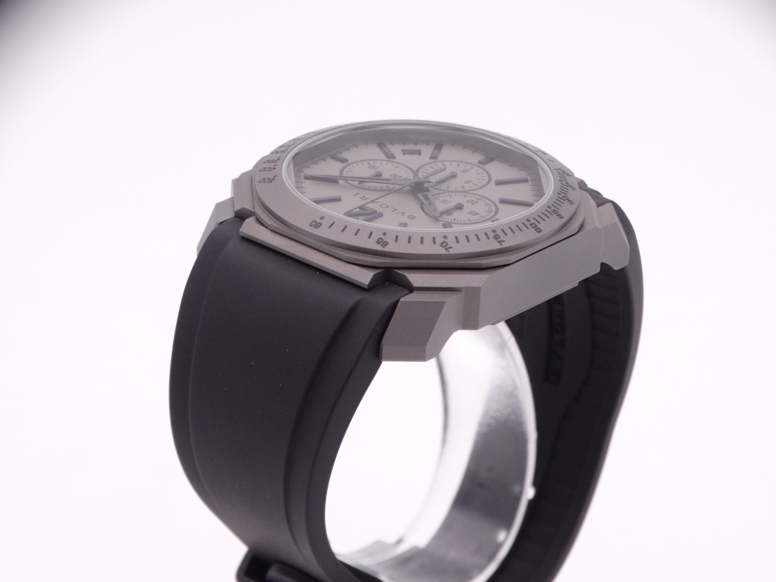 BVLGARI Octo Velocissimo Chronograph - Image 12